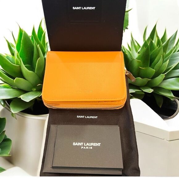 Saint Laurent Orange Bifold Leather Wallet - Picture 1 of 10